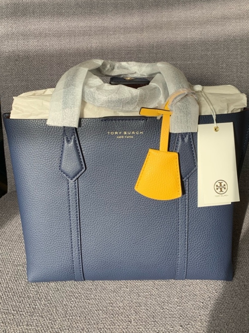 New 56249 Tory Burch Perry Small Triple Compartment Tote Shoulder Bag Brilliant